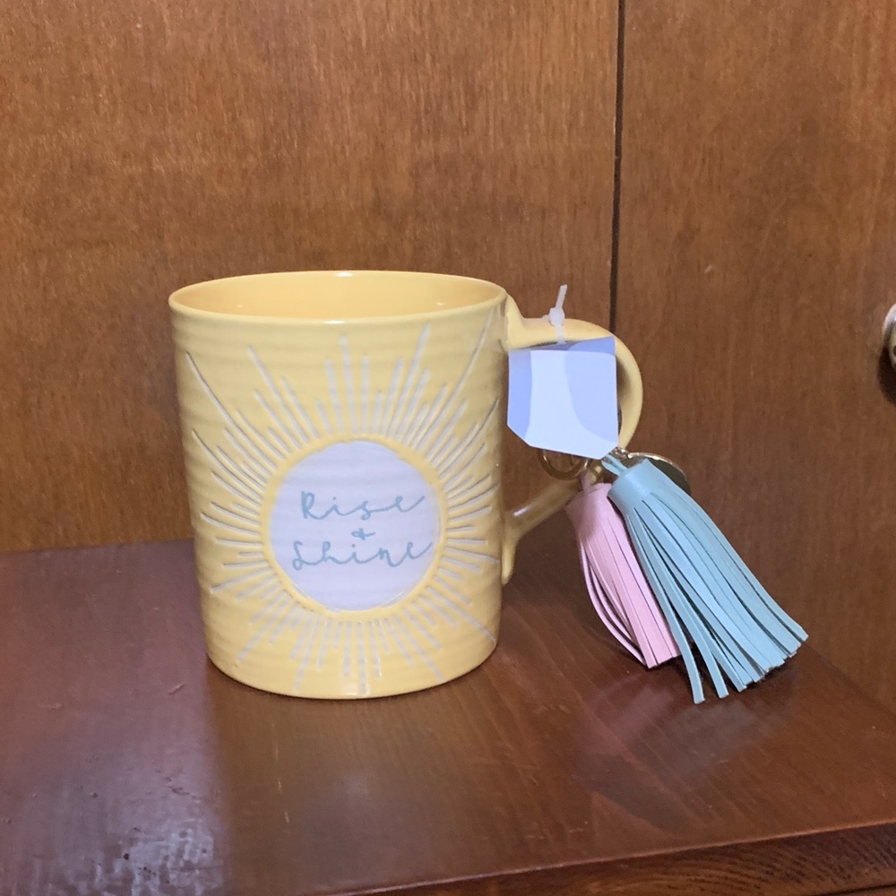PRIMA DESIGN- Yellow Mug (Rise N Shine) with Tassels (keychain) NWT!
